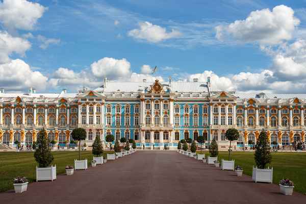 Екатерининский дворец в пушкине